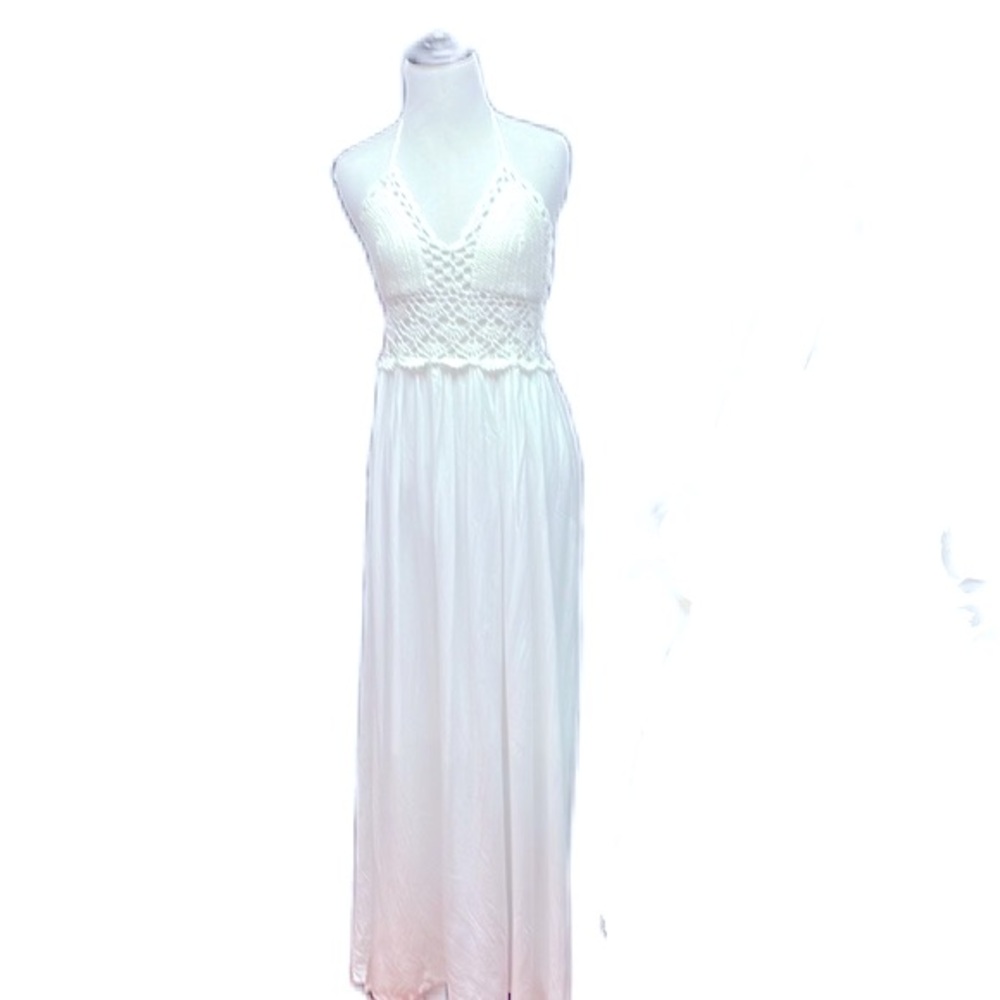LILBETTER Women's Open Back Halter Crochet Long Maxi Dress for Women